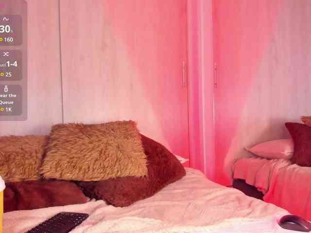MinnaHeart webcam