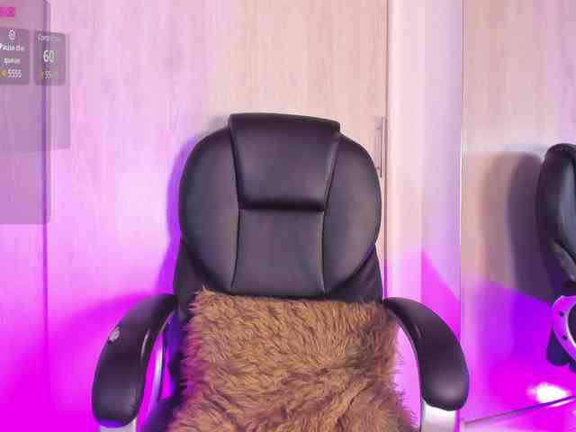 MinnaHeart webcam