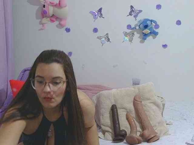 carolhot23 webcam