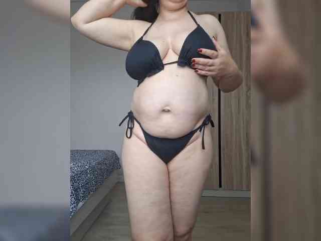 KLUBHICHKA Live Webcam on BongaCams