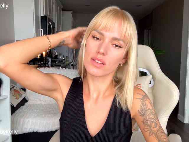OhBabyKelly webcam