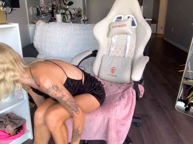 OhBabyKelly webcam