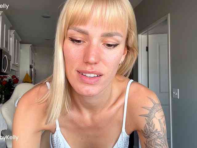 OhBabyKelly webcam