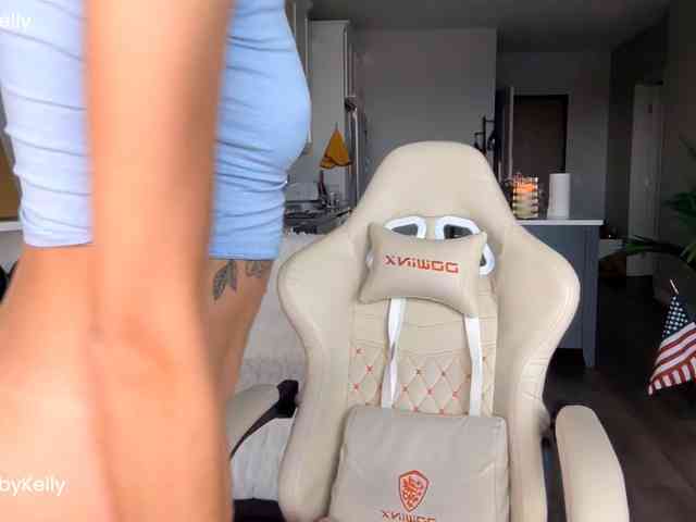 OhBabyKelly webcam