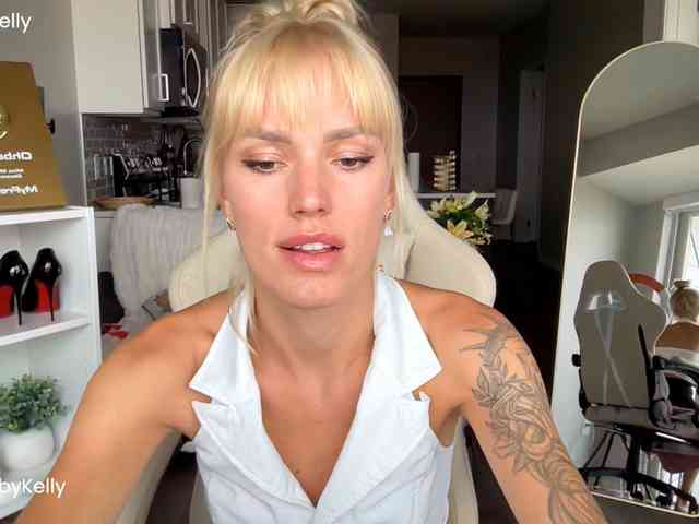 OhBabyKelly webcam