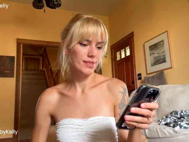 OhBabyKelly webcam