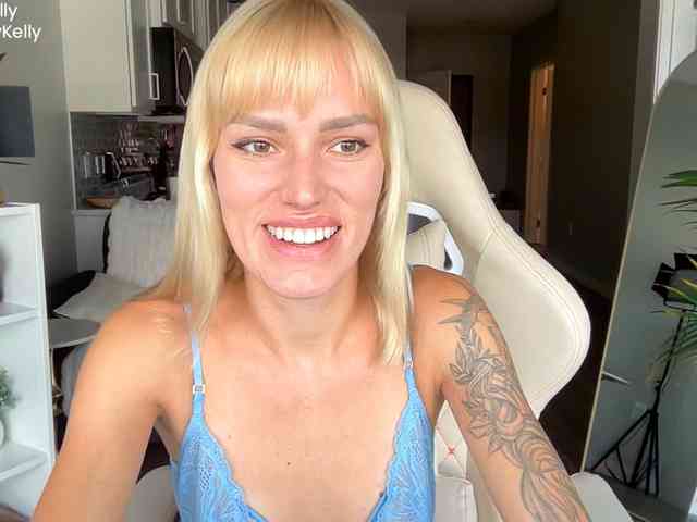 OhBabyKelly webcam