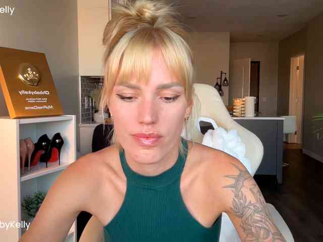 OhBabyKelly webcam