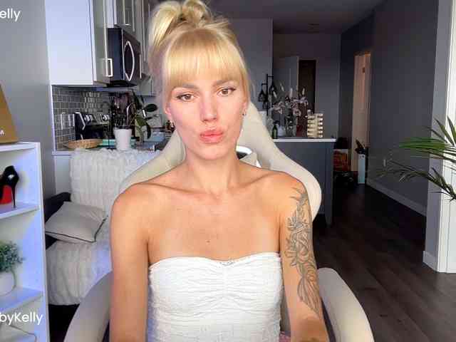 OhBabyKelly webcam