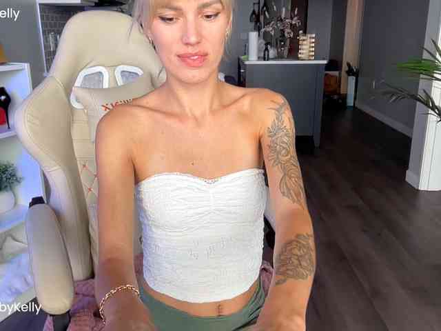 OhBabyKelly webcam