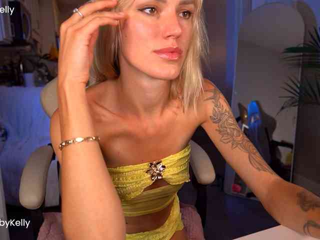 OhBabyKelly webcam