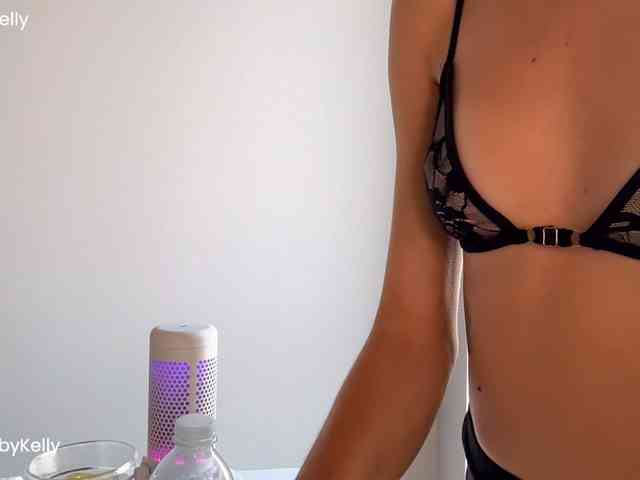 OhBabyKelly webcam