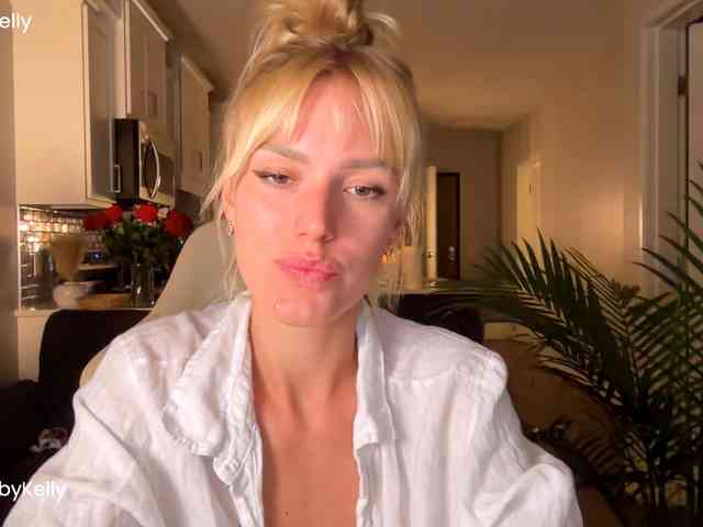 OhBabyKelly webcam