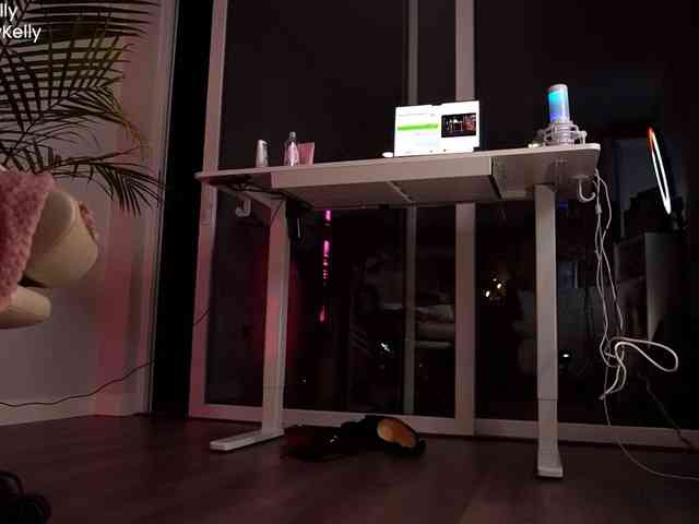 OhBabyKelly webcam