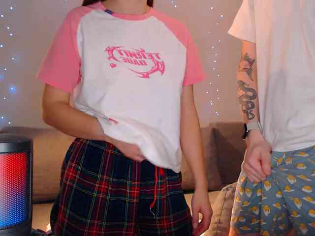 dimkacute Live Webcam on BongaCams