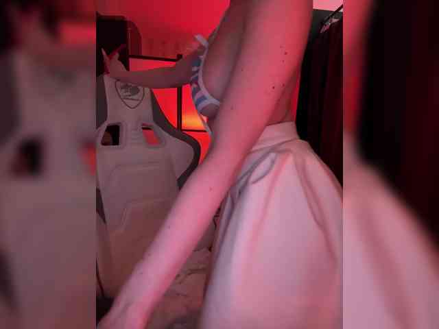Koshka_Kivi webcam