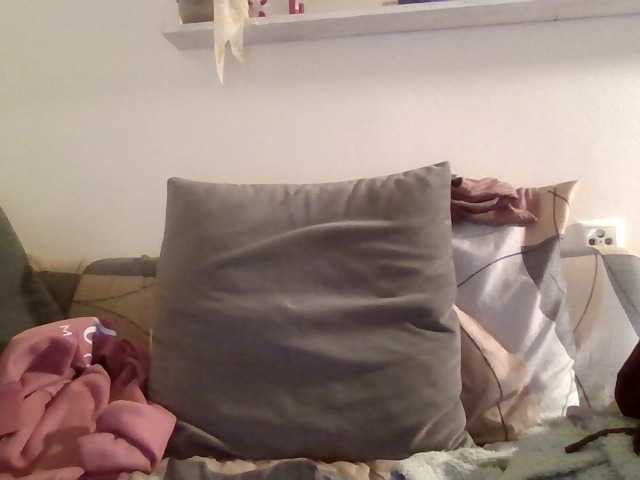 isadelirious's BongaCams show and profile