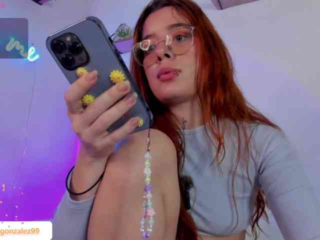 manu-monroe webcam