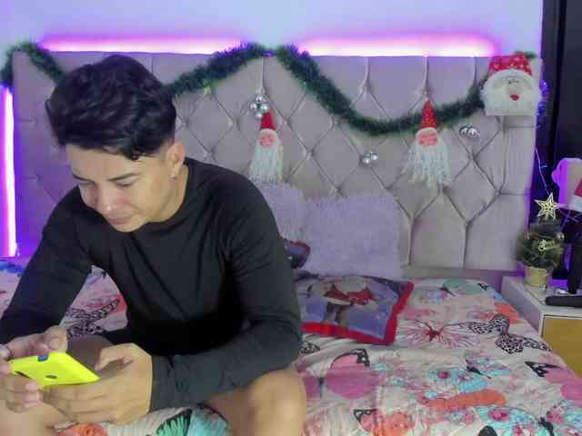 AslheyRobert AslheyRobert