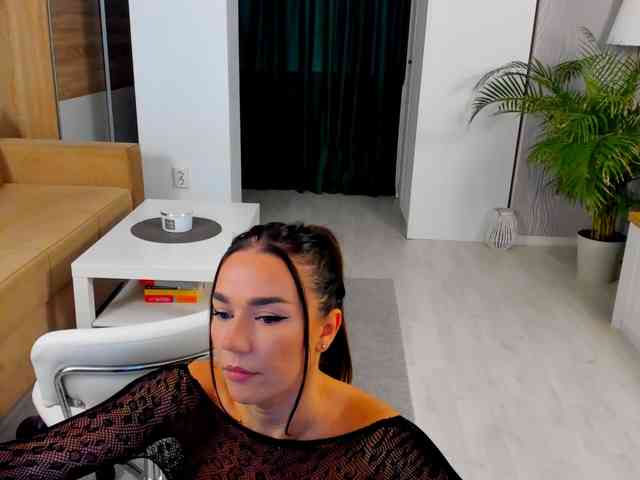 BellaaDona webcam