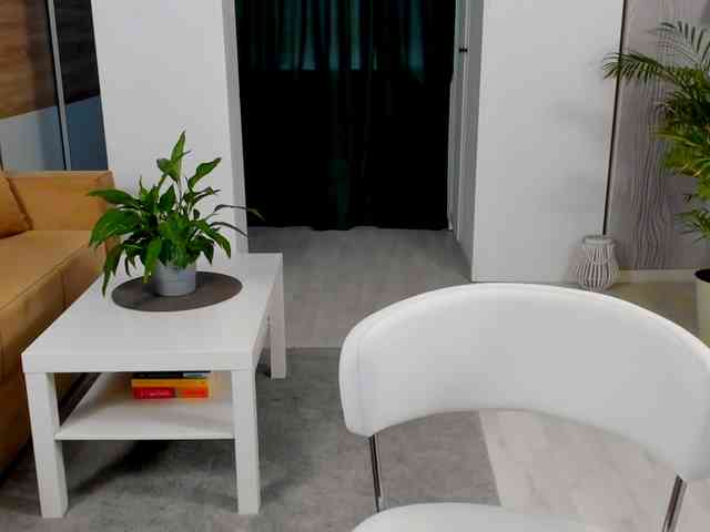 BellaaDona webcam