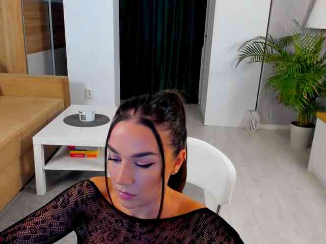 BellaaDona webcam