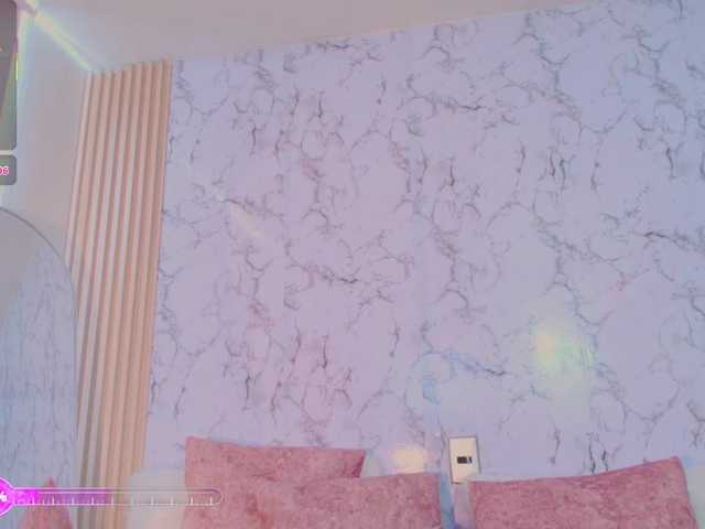 Julirodriguez's BongaCams show and profile