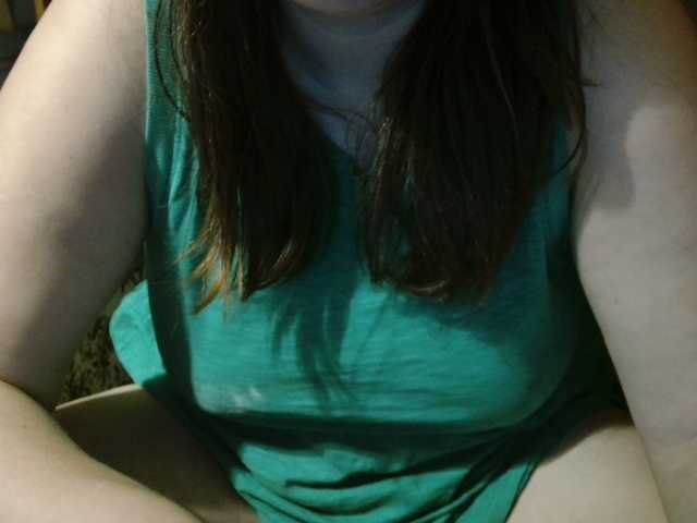 Luci22's BongaCams show and profile