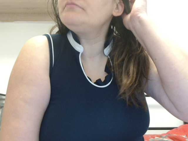 Luci22's BongaCams show and profile