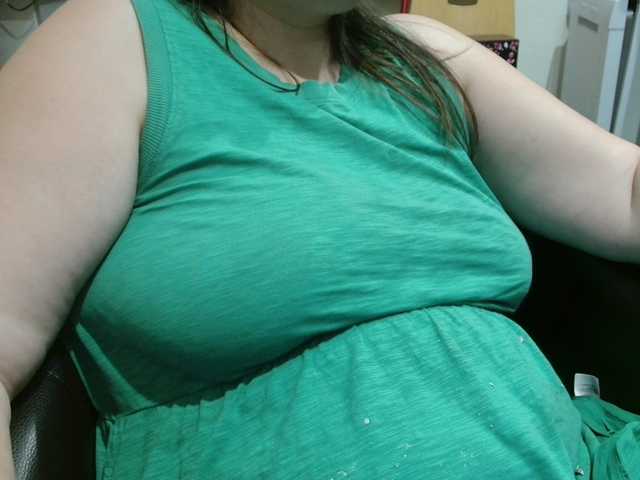 Luci22's BongaCams show and profile