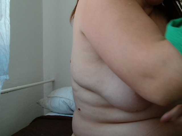 Luci22's BongaCams show and profile