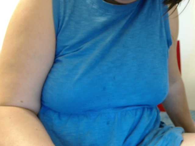 Luci22's BongaCams show and profile