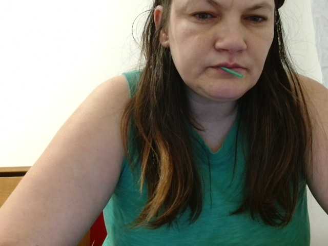 Luci22's BongaCams show and profile