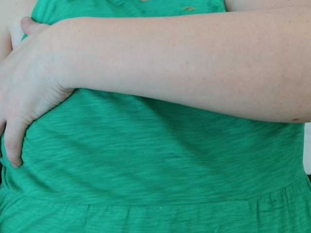 Luci22's BongaCams show and profile