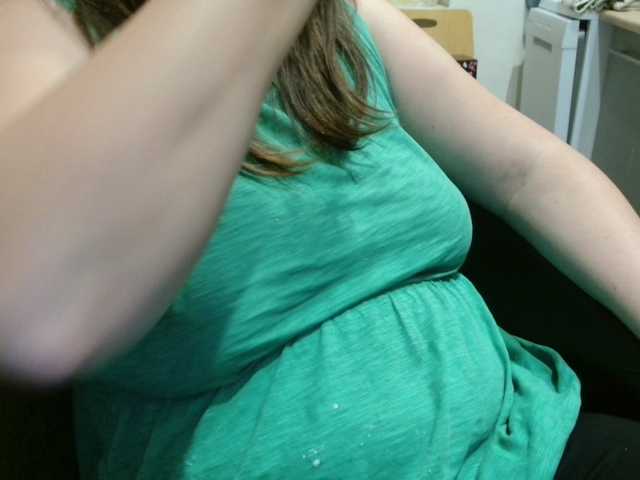 Luci22's BongaCams show and profile