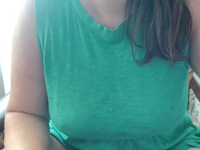 Luci22's BongaCams show and profile