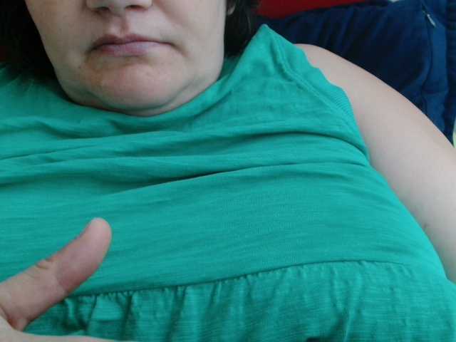 Luci22's BongaCams show and profile