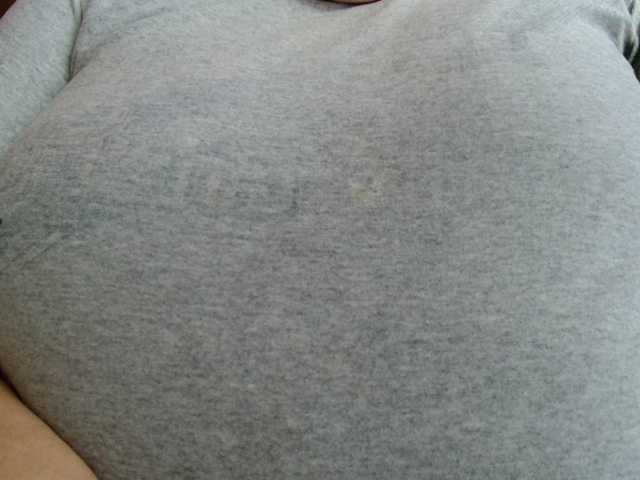 Luci22's BongaCams show and profile