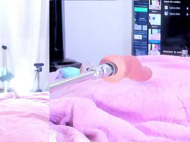 SabrinaAdams0's BongaCams show and profile