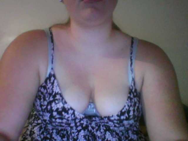 AdiXiaSEX webcam bongacams model stream image