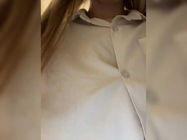 Your-Kissa-'s BongaCams show and profile