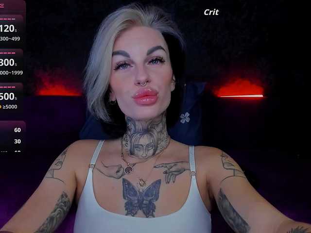 angel8devil from BongaCams