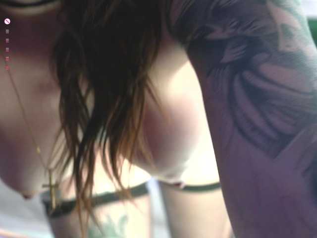 Carol-Ferrer from BongaCams