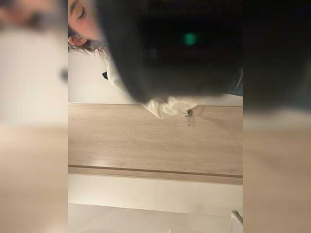 Carol-Ferrer's BongaCams show and profile