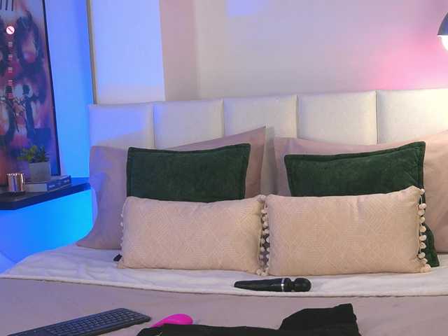 Carol-Ferrer's BongaCams show and profile