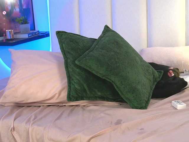 Join Carol-Ferrer, she wants to masturbate for you Carol-Ferrer from BongaCams