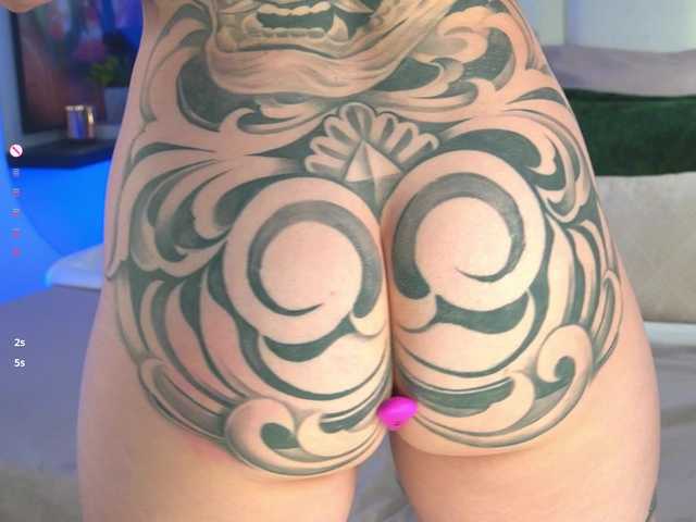 Carol-Ferrer's BongaCams show and profile