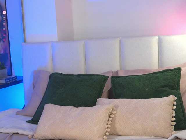 Carol-Ferrer's BongaCams show and profile