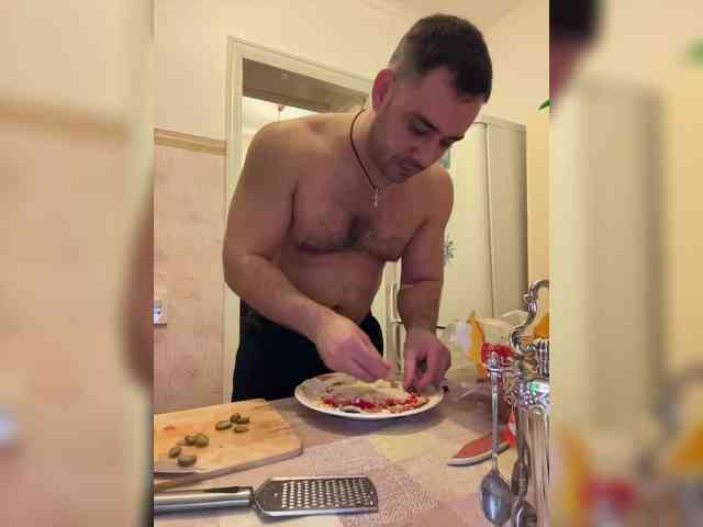 SLaDKiy2023 Live Webcam on BongaCams