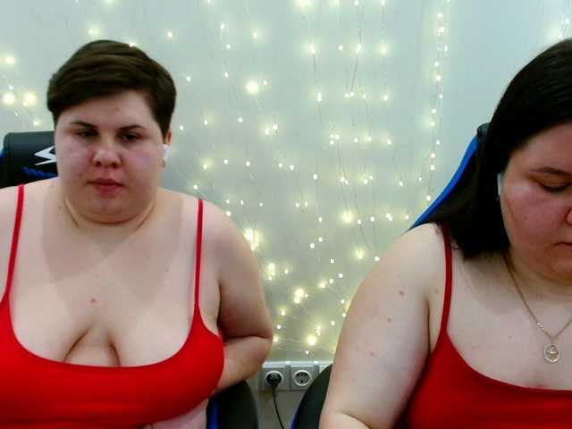 BeckyAndEllen's BongaCams show and profile